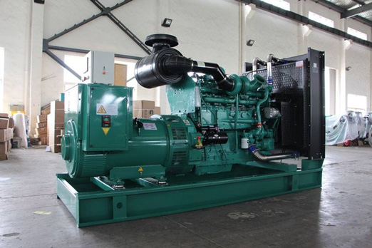 普定320kw康明斯柴油发电车出租组图片 普定320kw康明斯柴油发电车出租组图片